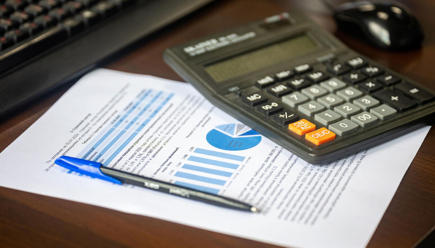 Small business bookkeeping and tax deduction review.